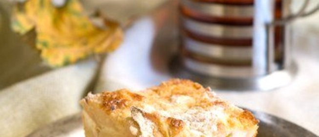 Запеканка из яблок и белых сухарей