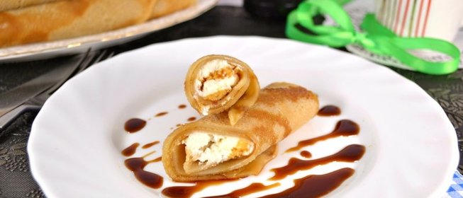 Кофейные блинчики с творожной массой и кофейным сиропом