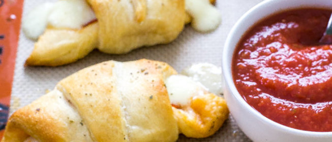 Рогалики с пепперони