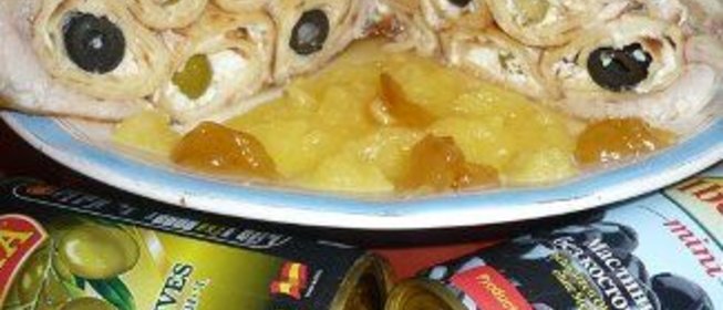 Курица, фаршированная блинчиками (Gallina rellenada por los crepes)