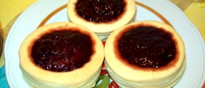 Печенье на маргарине с вареньем