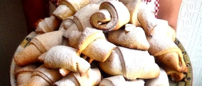 Рогалики с абрикосовым джемом