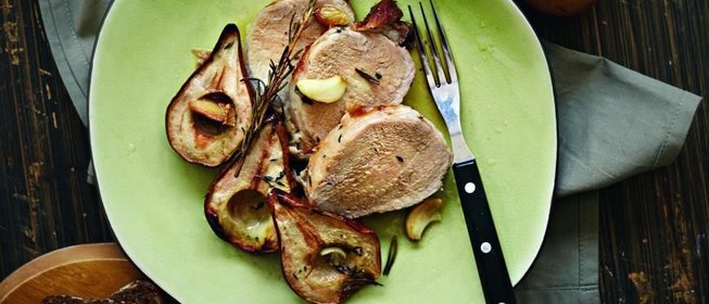 Запеченная свинина с грушами