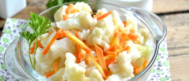 Маринованная цветная капуста с морковью
