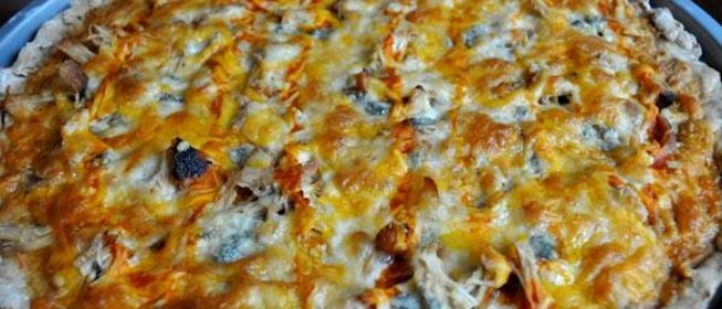 Пицца с курицей