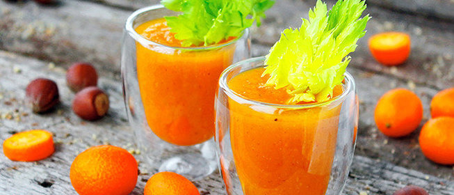 Тыквенно-ореховый смузи с кумкватом и сельдереем