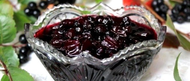 Варенье из черноплодной рябины и кабачка