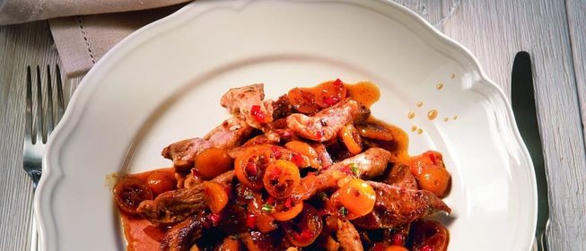 Свинина с горчицей и засахаренными кумкватами