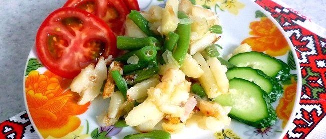 Жареная картошка со стручковой фасолью