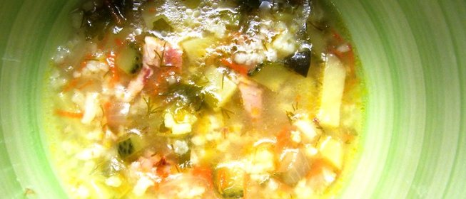 Рассольник по‑деревенски с курицей