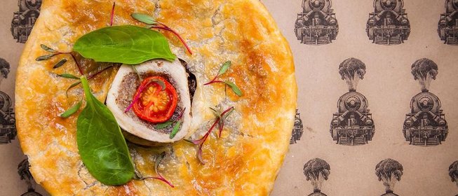 Варенье из клюквы, яблок и грецких орехов