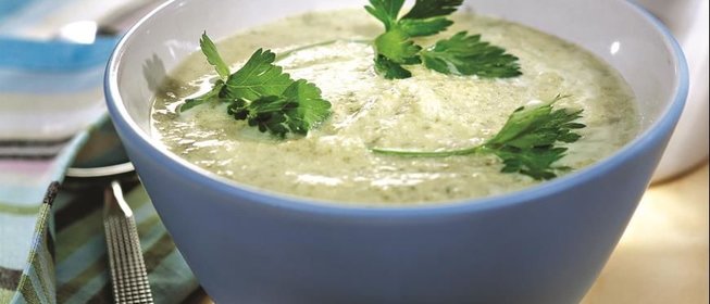 Крем-суп из курицы со щавелем