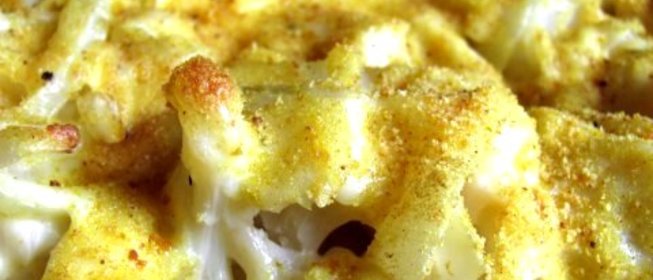 Цветная капуста в сырном соусе