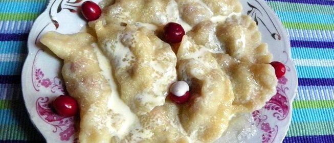 Вареники с вишней