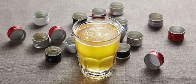 Салат с курицей, грибами и ананасами