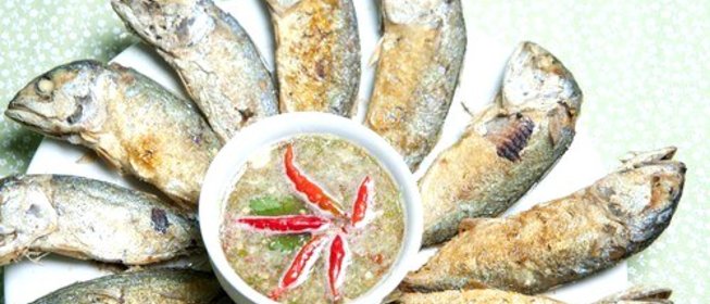Пряный огуречный соус для рыбы на гриле