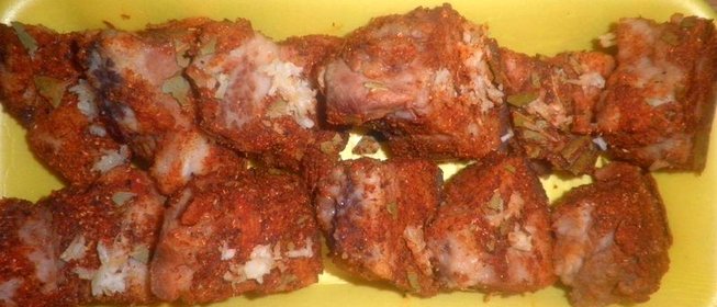 Сало в луковой шелухе