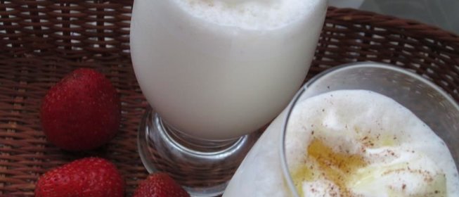 Коктейль из мороженого с корицей и имбирем