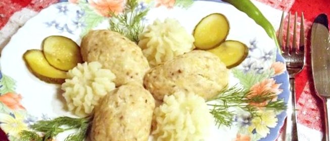 Рыбные котлеты с сыром на пару