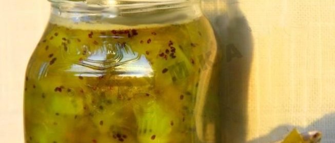 Изумрудное варенье из киви