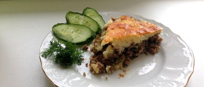 Картофельная запеканка с фаршем и зеленью