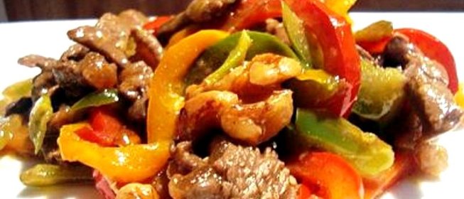 Говядина с грецкими орехами