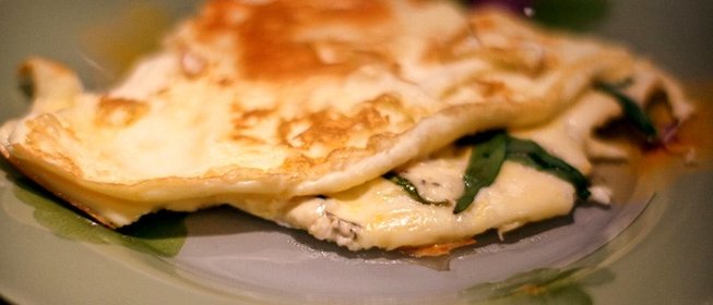 Омлет с голубым сыром