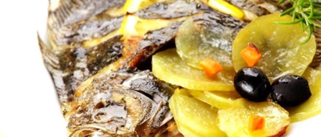 Морской язык, запеченный с белым вином