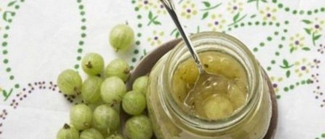 Соус ткемали из крыжовника