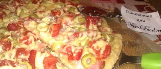 Пицца с копченой грудинкой