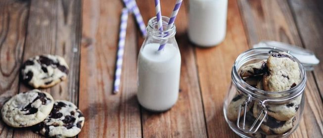 Печенье с шоколадом.