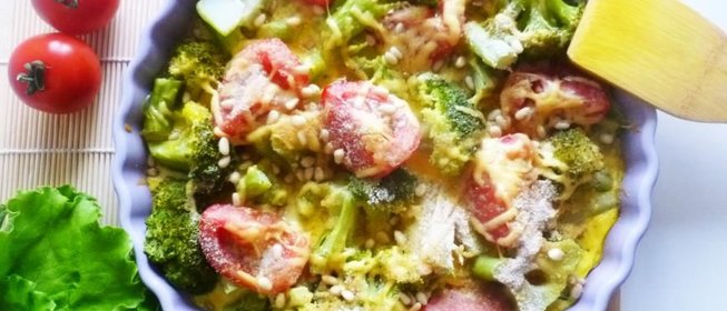 Запеканка из брокколи с кедровыми орехами