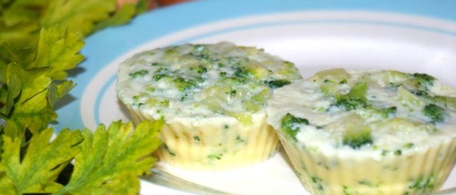 Паровой омлет с брокколи