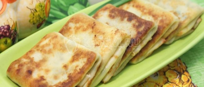 Налистники с яйцом и зеленым луком