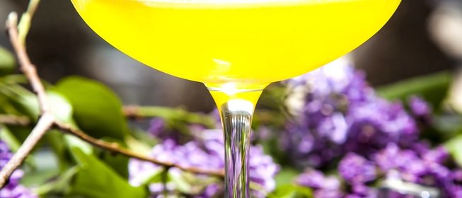 Коктейль «Летние нюансы» от шеф-бармена Mercedes bar Артема Аверина