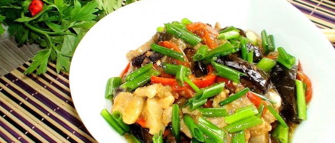 Свинина с баклажанами по-пекински