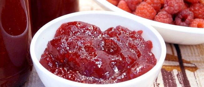 Малиновый джем без косточек