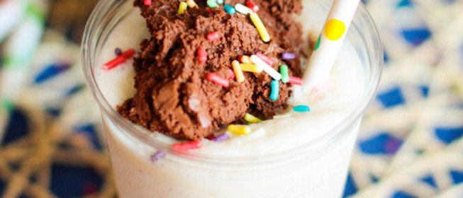 Молочный коктейль с шоколадным муссом