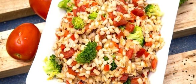 Перловка с овощами