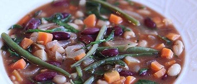 Рагу из трех видов фасоли