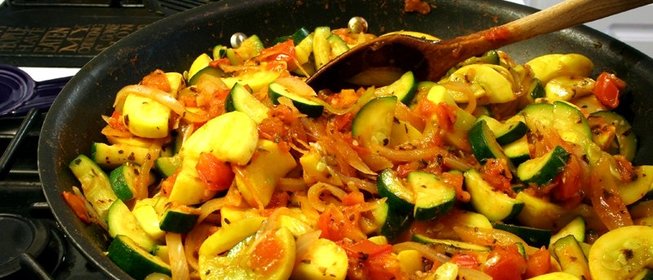 Тушеные цукини