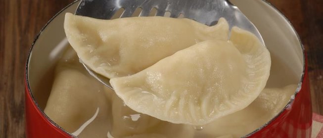 Пиероги, польские картофельные вареники
