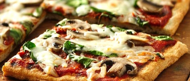 Пицца в духовке с грибами