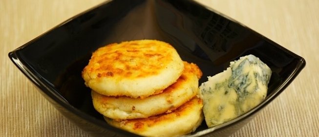 Сырники с дор блю