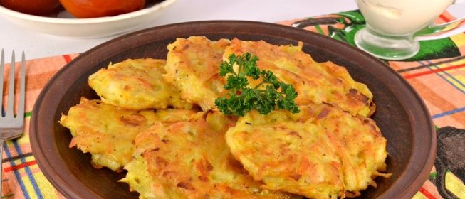 Драники из картофеля и тыквы с курицей