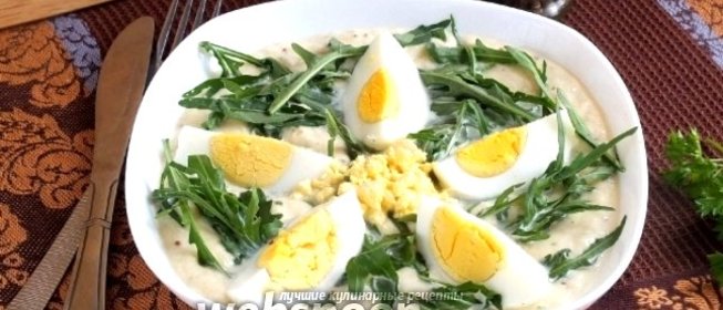 Закуска из яиц в соусе из белой спаржи