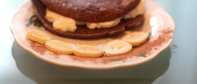 Шоколадный овсяноблин с творогом