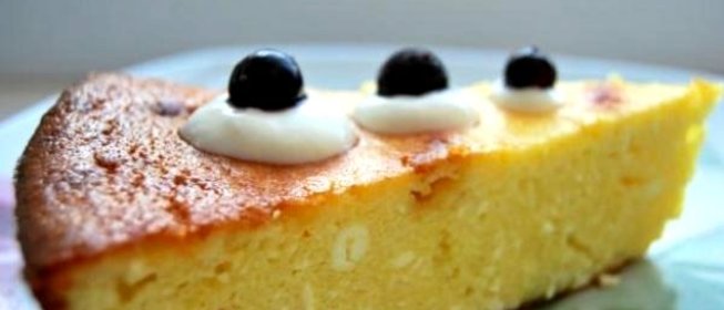 Запеканка с творогом и изюмом