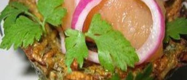 Гнезда с красной рыбой