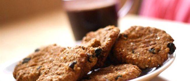 Кукурузное печенье с миндалем